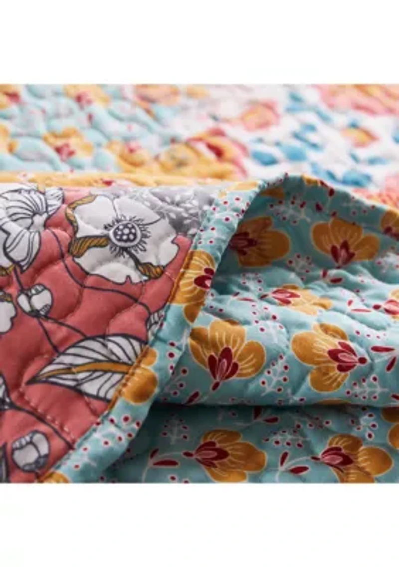 Quilt and Pillow Sham Set