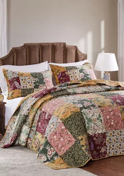 Antique Chic Bedspread Set