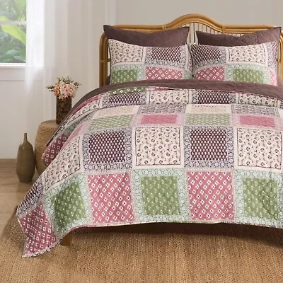 Priya Quilt Set