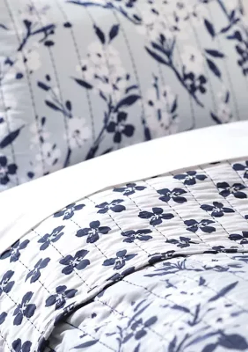 Carolina Blue Floral Printed Quilt Set