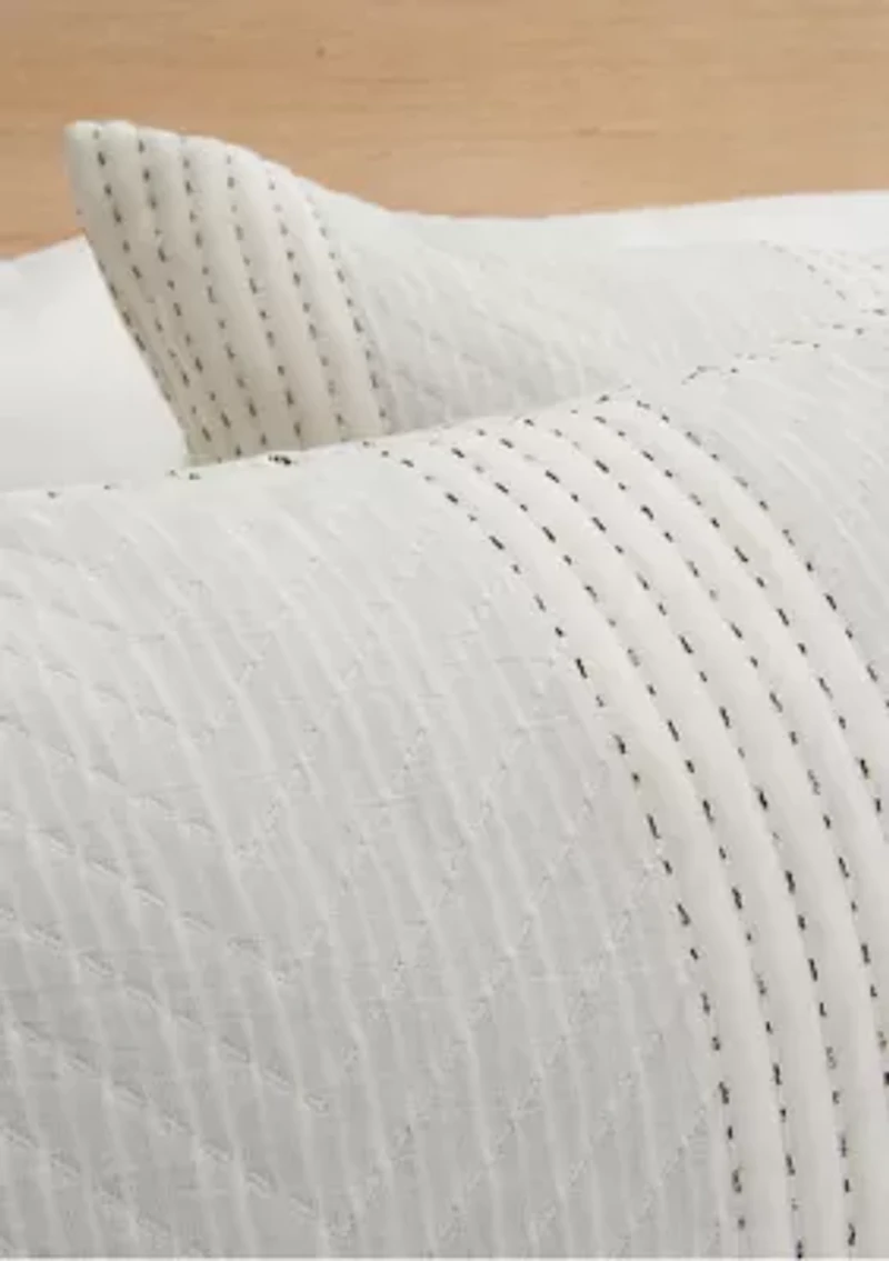 Mix Media White Quilt Set