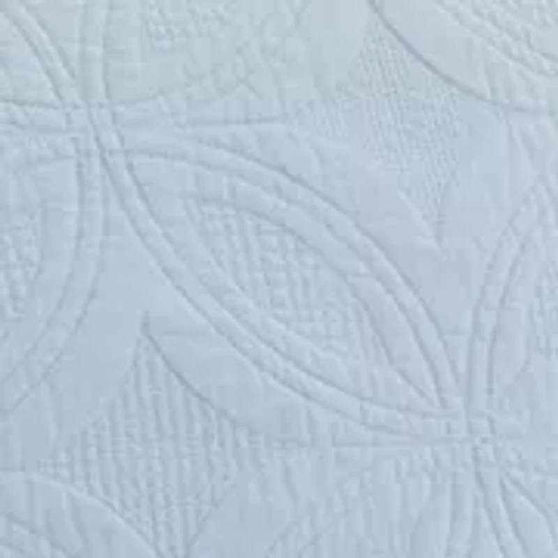 Scallop Tie Quilt Set