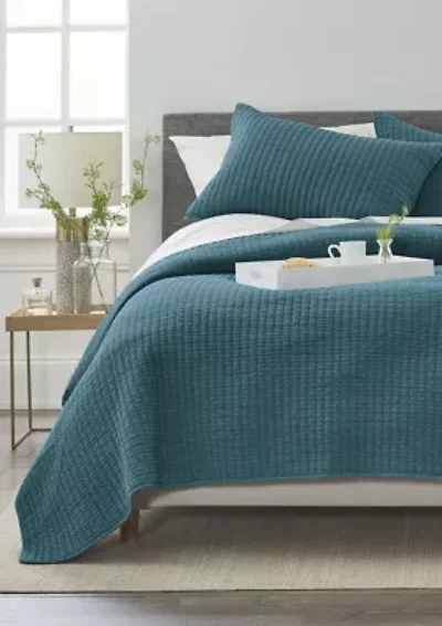 Stonewash Embroidery Quilt Set