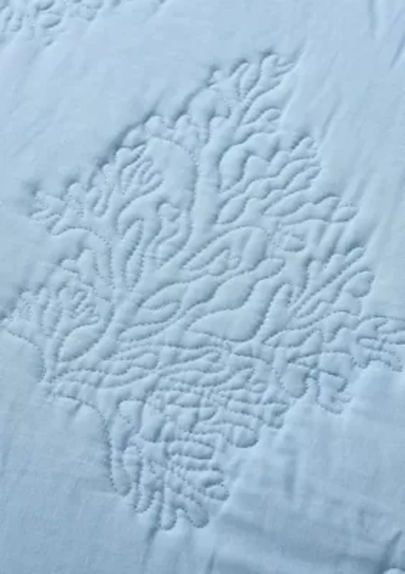 Solid Coral Quilt Set