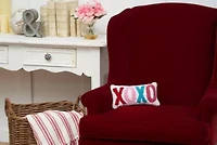 XOXO Hooked Pillow 6" x 12"