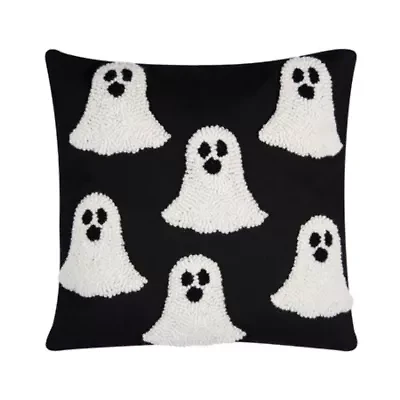 18" x 18" Ghost Hooked Throw Pillow