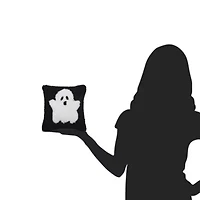 8" x 8" Mini Ghost Hooked Throw Pillow