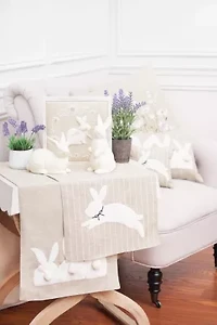 Daisy Bliss Pillow 18" x 18"