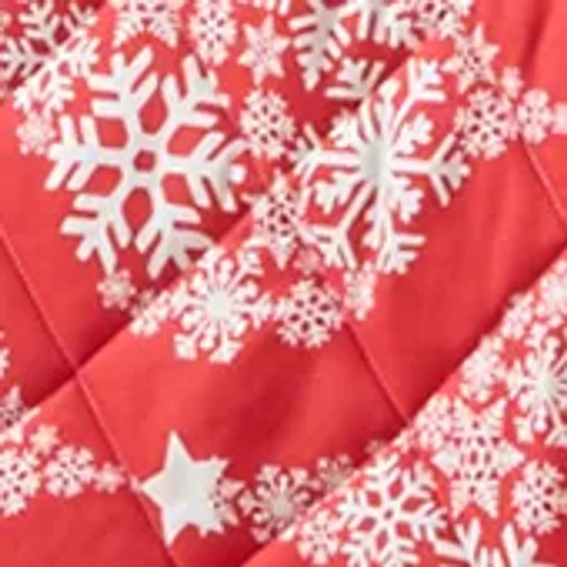 Red Snowflake Tree Quilt Set