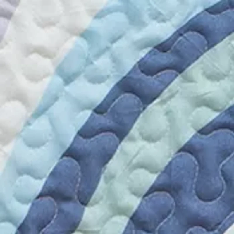 Seawaves Coastal Quilt Set