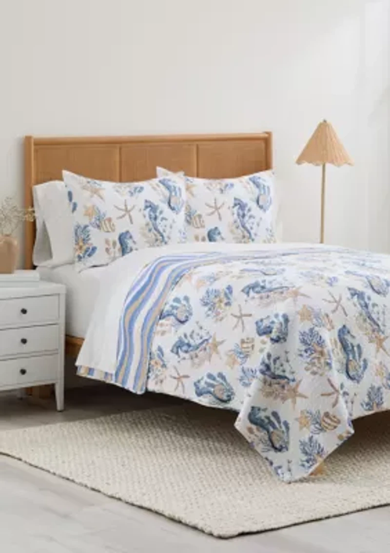 Seahorse Sands Quilt Set