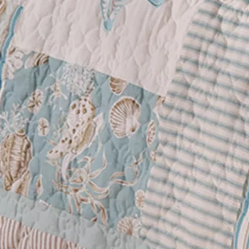 Sandbridge Quilt Set