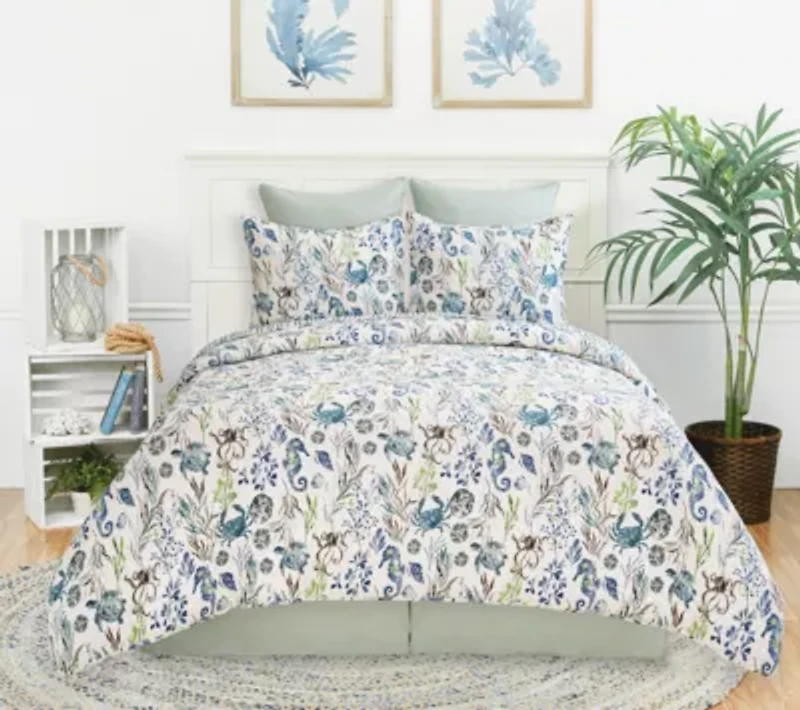 Crescent Bay Reversible Coastal Twin Quilt Set