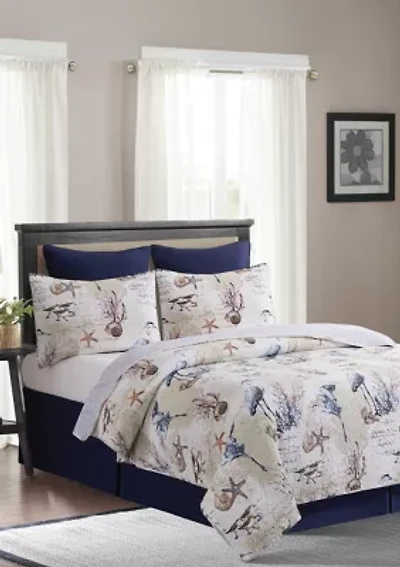 Corolla Banks Quilt Set