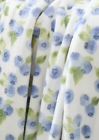 Blueberries Plush Throw