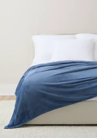 Solid Plush Blanket