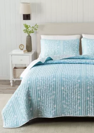 Dainty Floral Stripe Quilt Set