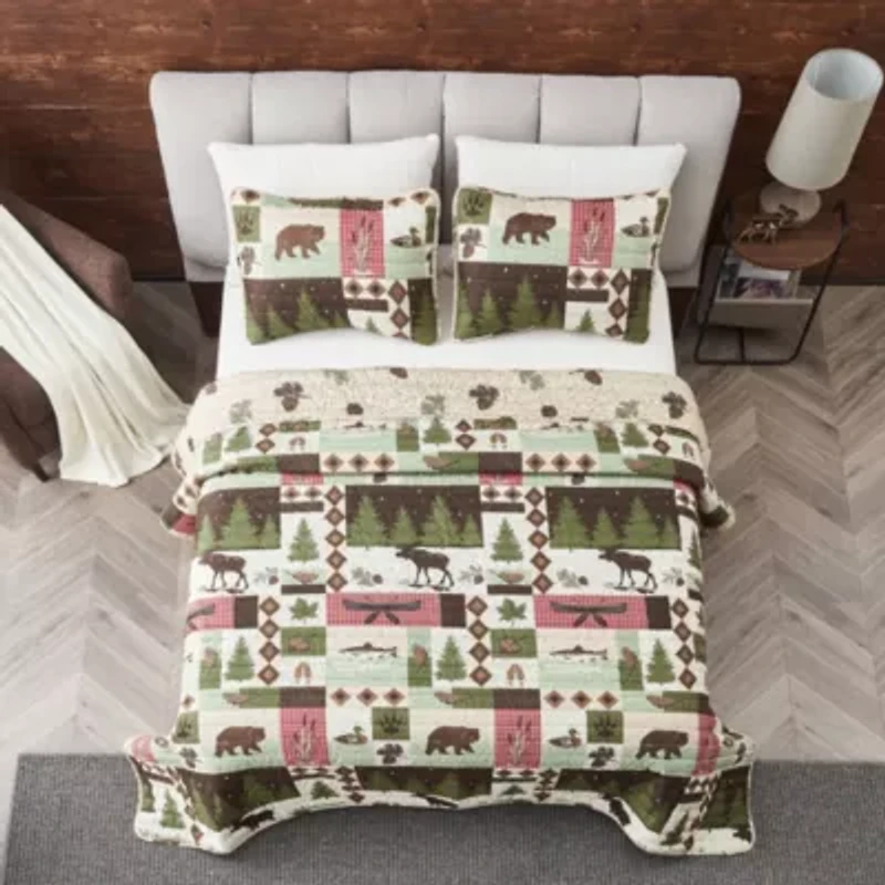 Wildlife Lodge Patchwork Quilt Set