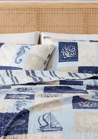 Coastal-Themed Patchwork Quilt Set