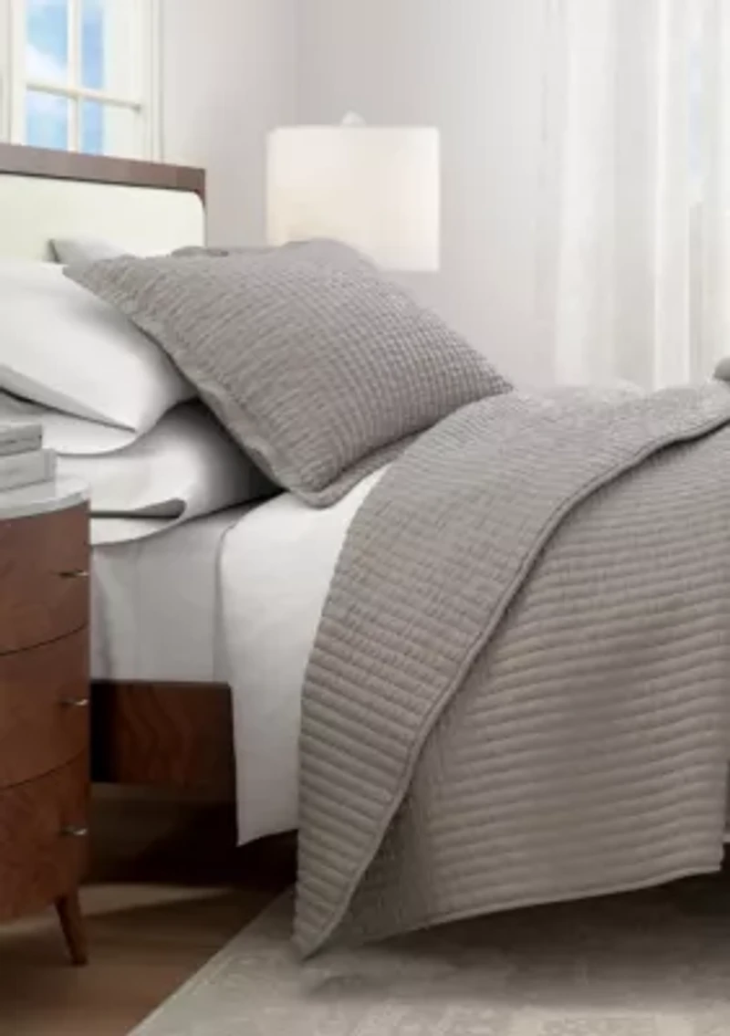 Solid Stitched Quilt Set