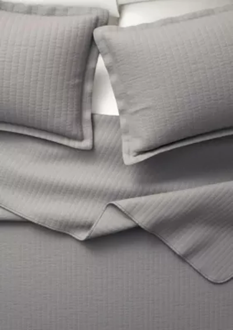 Solid Stitched Quilt Set