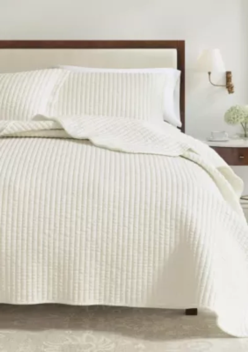 Solid Stitched Quilt Set