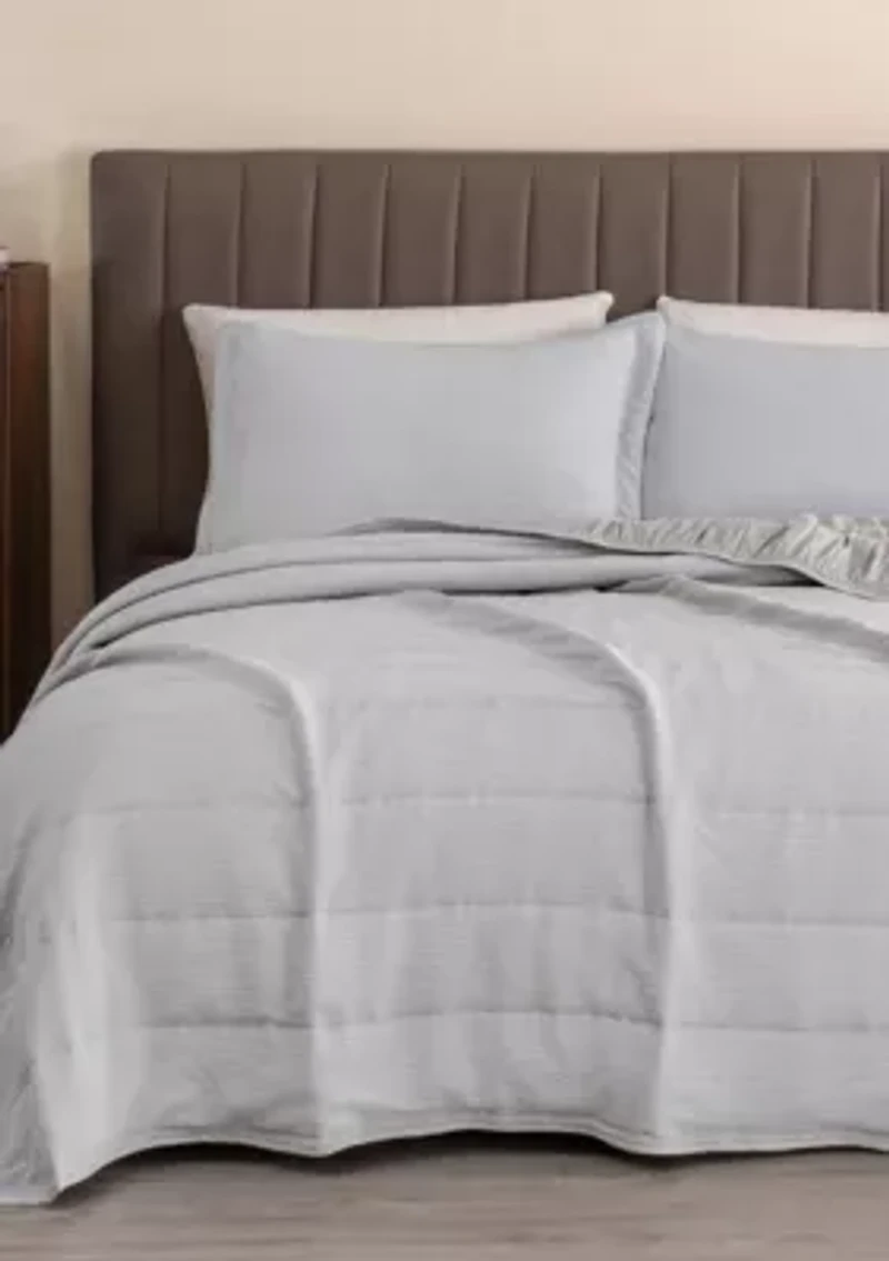 Textured Spandex Solid Quilt Set With Shams
