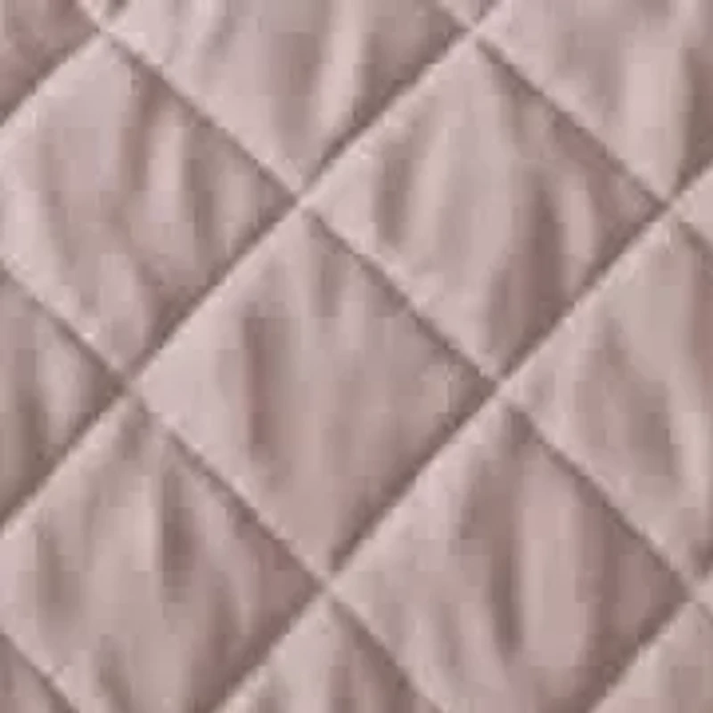 Floral Scalloped Cotton Quilt and Sham Set