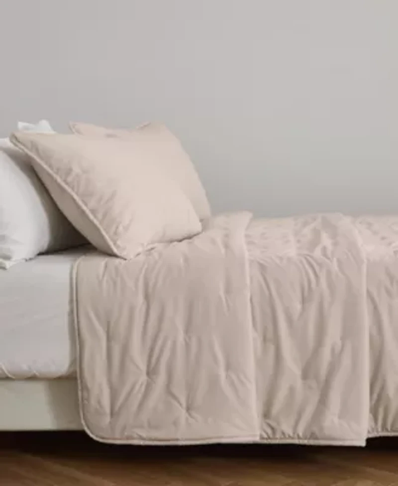 Detailed Dot Stitch Quilt Set With Shams