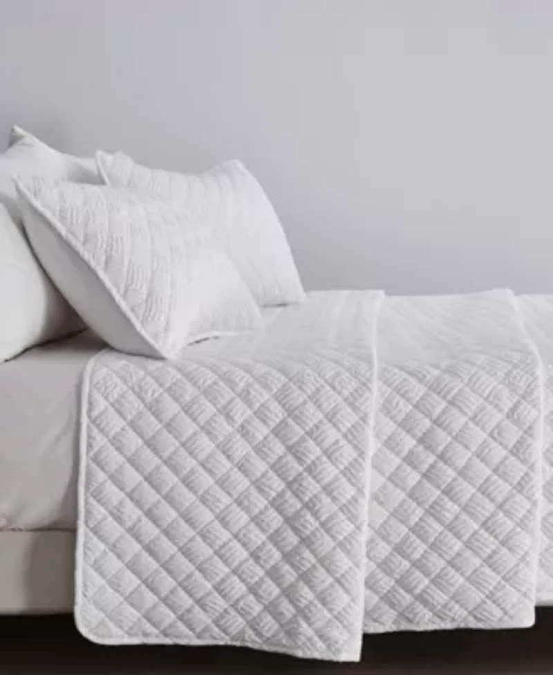 Diamond Textured Quilt Set With Shams