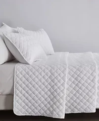 Diamond Textured Quilt Set With Shams