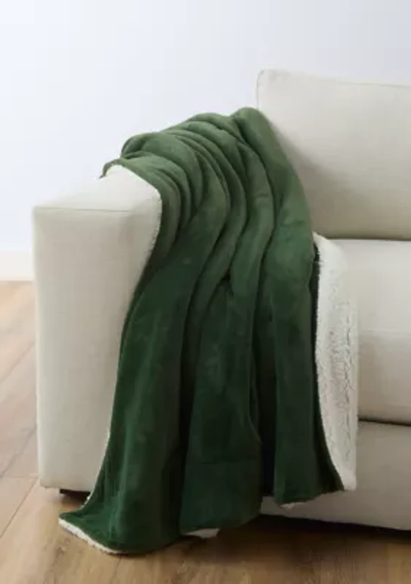 Holiday Solid Sherpa Throw Blanket