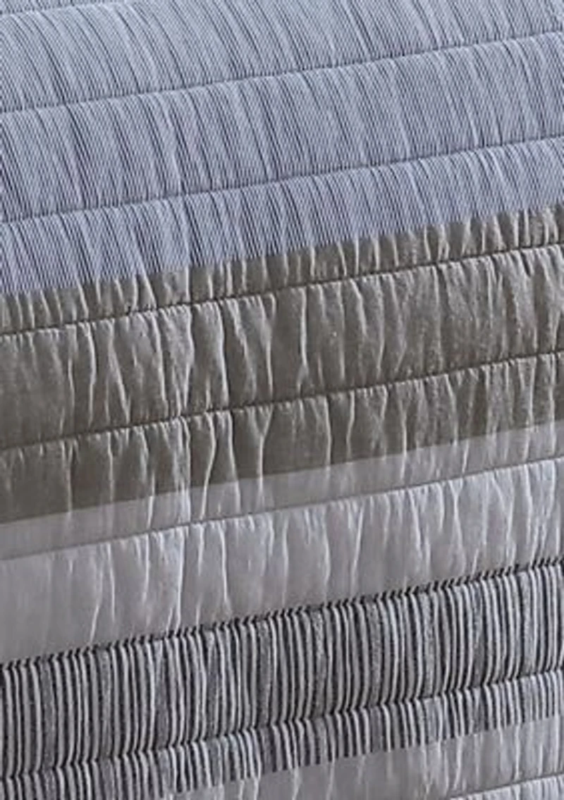 Galewood Cotton Quilt Set