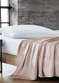 Reaction Solid Ultra Soft Plush 1-Piece King Blanket