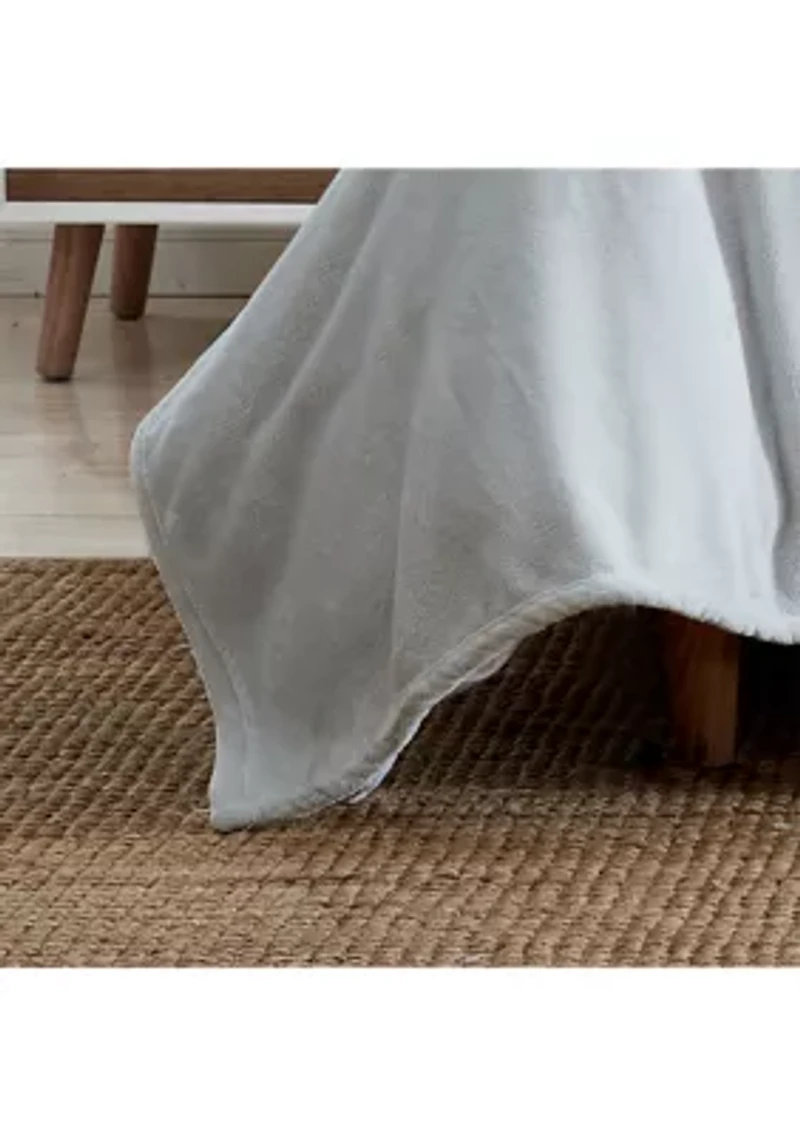 Ultra Soft Plush 1-Piece Solid Blanket