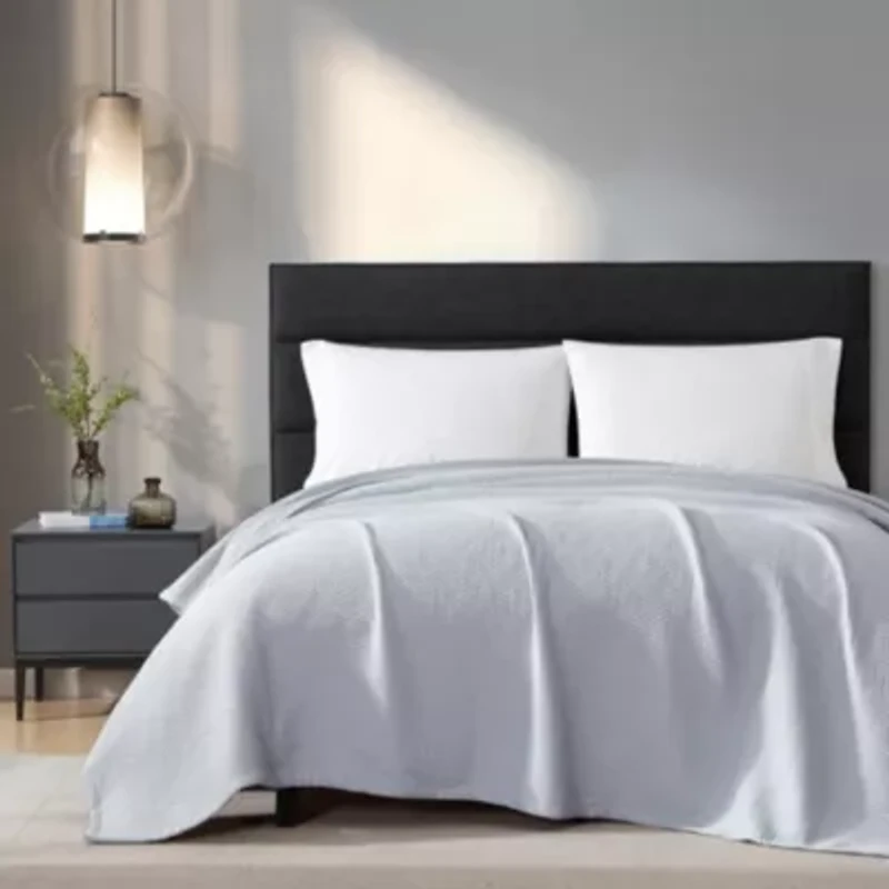 VW Matelesse Cotton Blanket