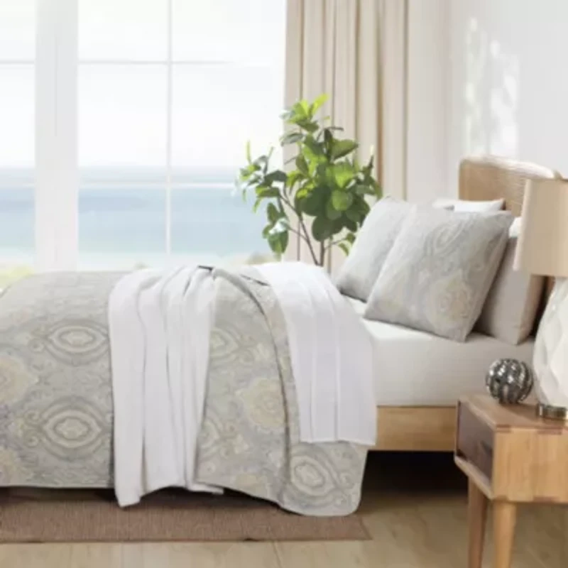 Turtle Cove Cotton Quilt Set