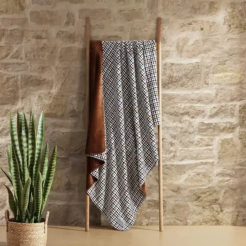 Griffin Plaid Microfiber Throw