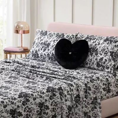 Velvet Heart Decorative Pillow