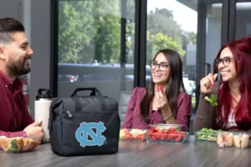 NCAA North Carolina Tar Heels On The Go Lunch Cooler
