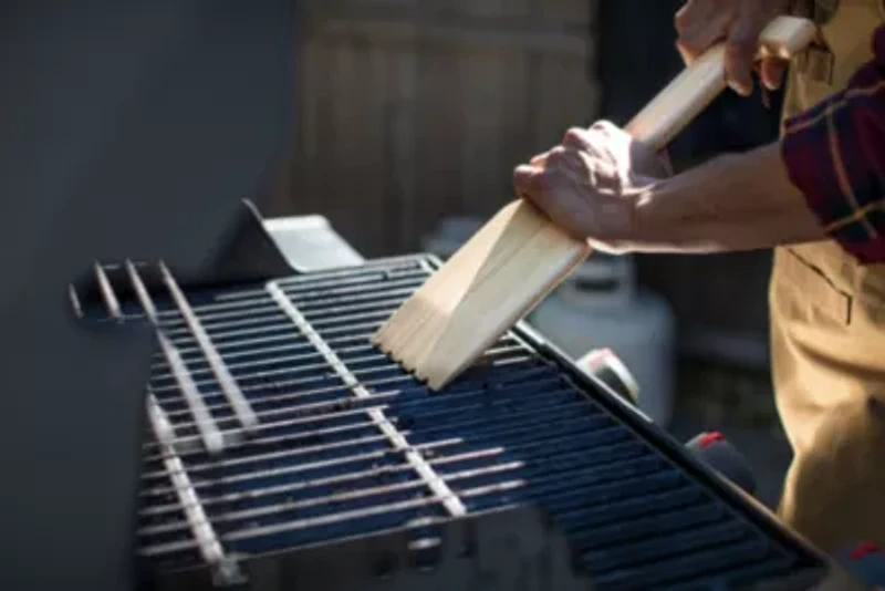NCAA Georgia Bulldogs Hardwood BBQ Grill Scraper with Bottle Opener