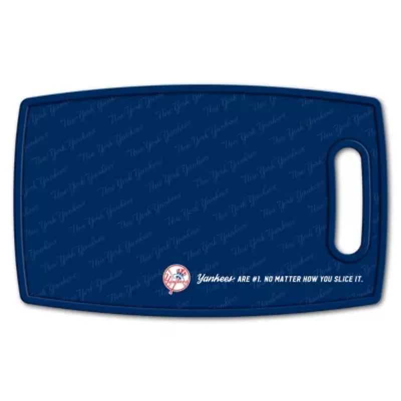 YouTheFan MLB New York Yankees Logo Series Cutting Board