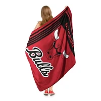 NBA Officially Licenced Chicago Bulls 46" x 60" Microfiber Throw Blanket