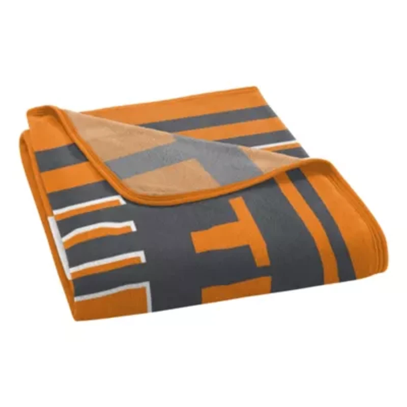 NCAA Officially Licensed Tennessee Volunteers 46" x 60" Microfiber Throw Blanket