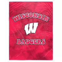 NCAA Wisconsin Badgers 60'' x 80'' Bubble Tie-Dye Flannel Sherpa Blanket