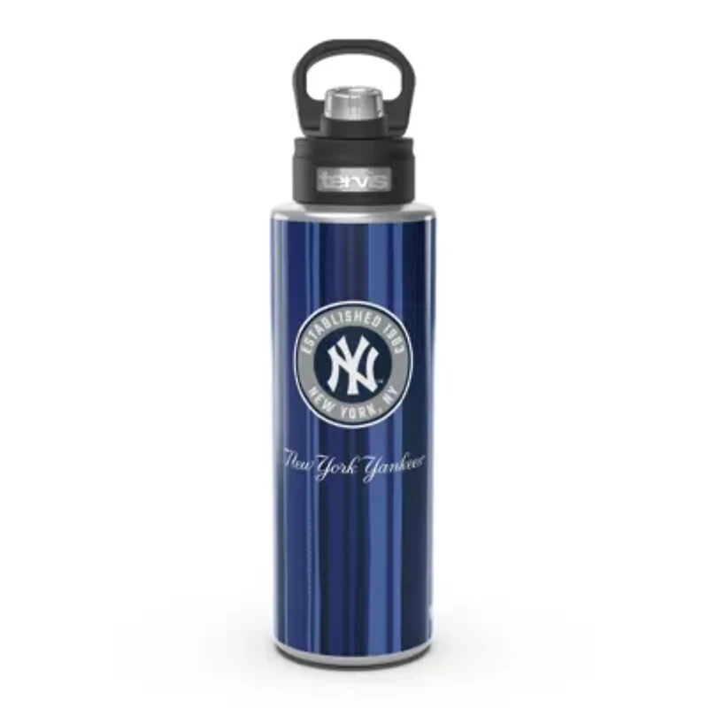 MLB New York Yankees 40oz. All In Wide Mouth Water Bottle