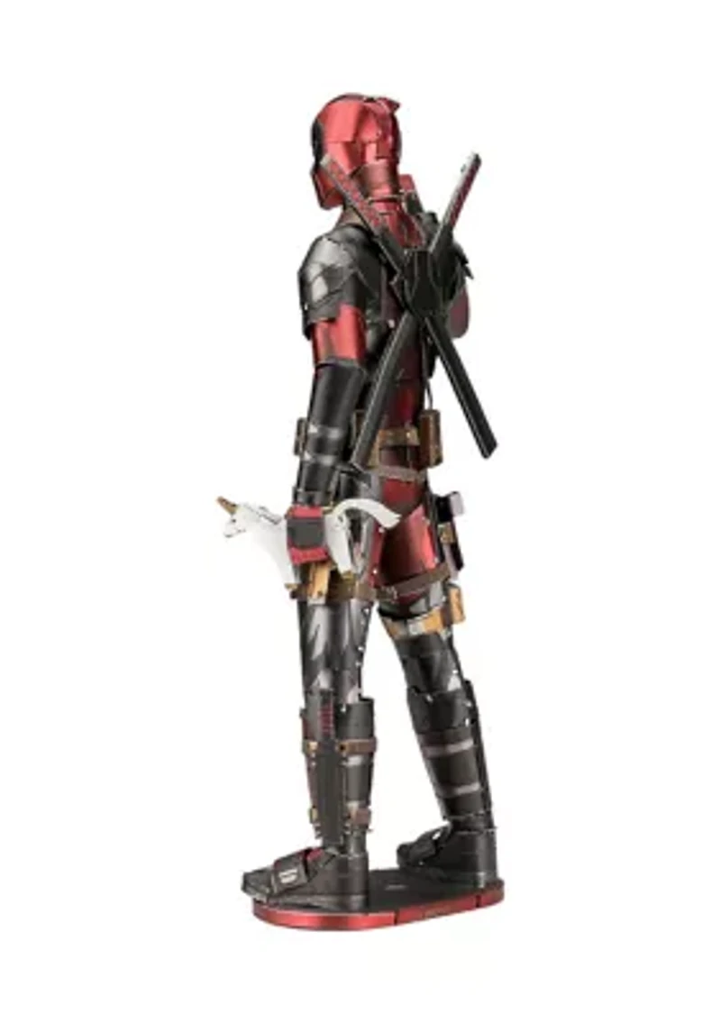 Metal Earth 3D Metal Model Kit - Marvel Deadpool