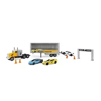 1 24 Scale Forza Hauler with Cars