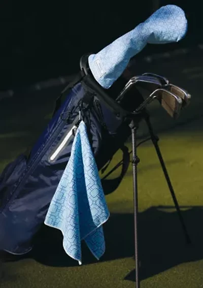Sewing Down South x Crown & Ivy™ Wild Dunes Golf Club Cover