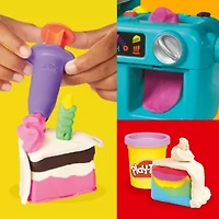 Super Slice Cake Maker with FunFetti or Metallics Play-Doh